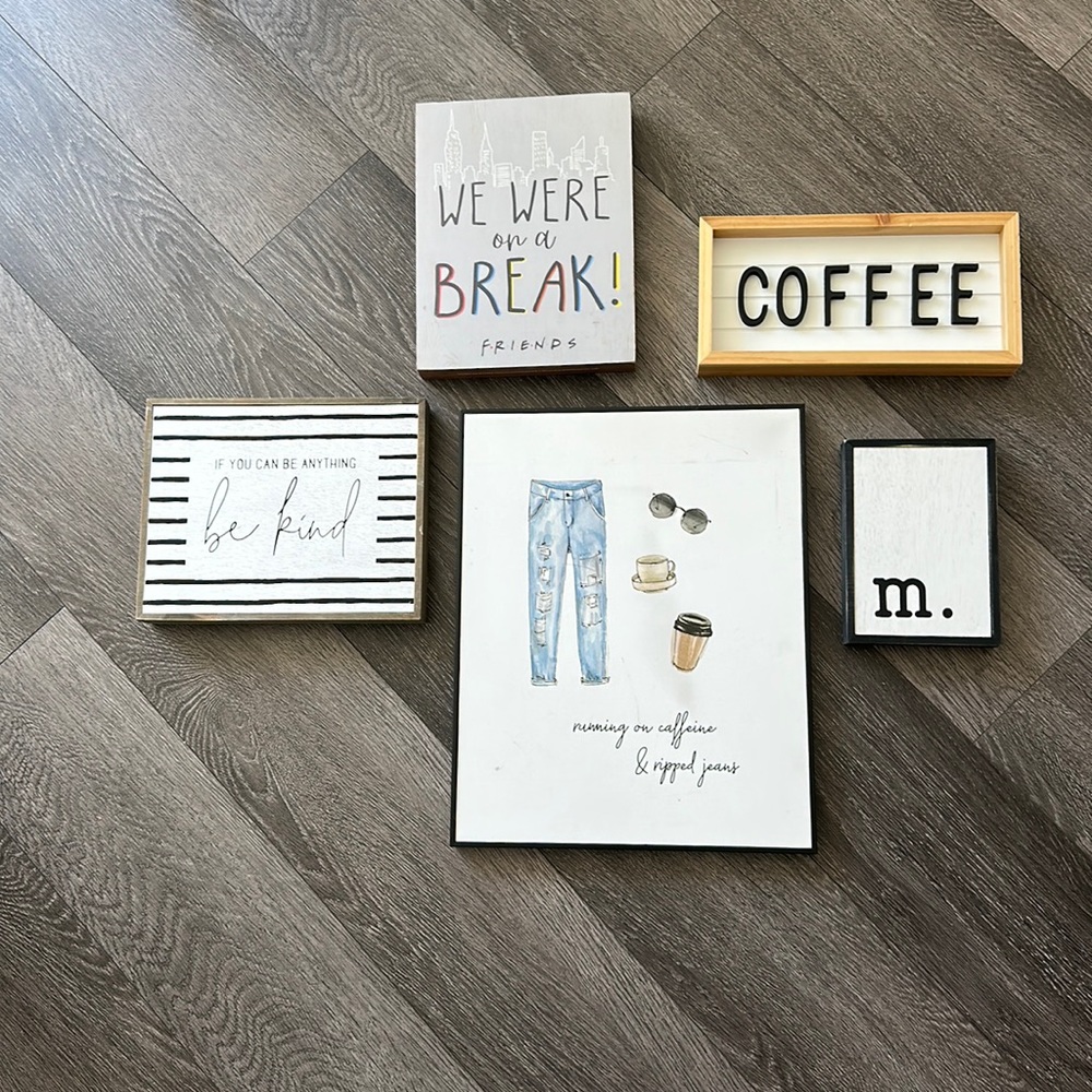 Gallery wall paintings (5)